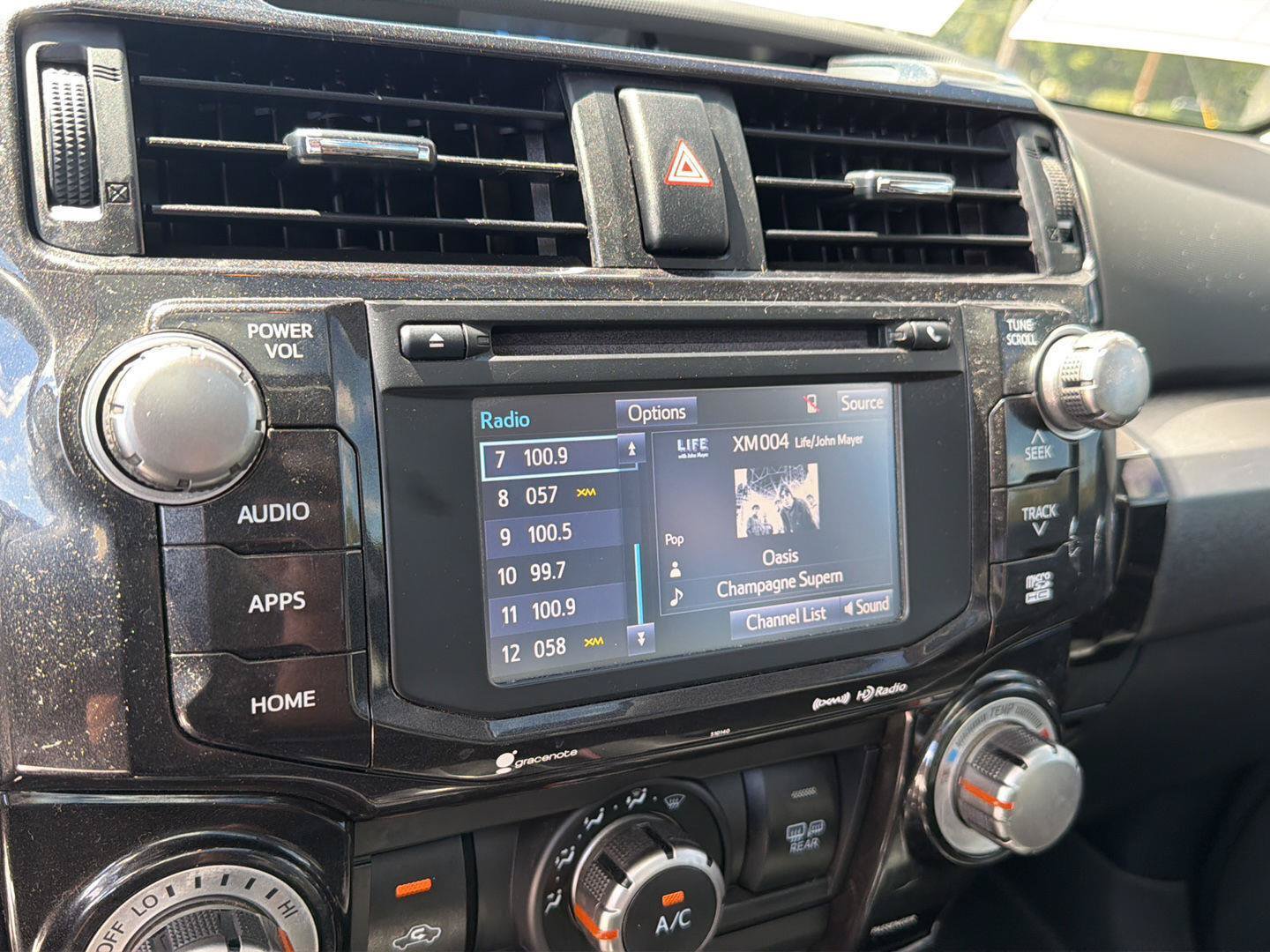 Used 2018 Toyota 4Runner TRD Off-Road Premium AWD/4WD image 25