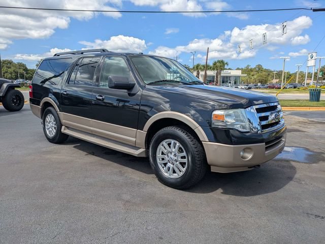 Used 2014 Ford Expedition EL XLT w/ Equipment Group 202A AWD/4WD image 2