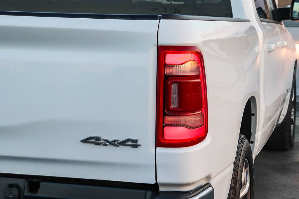 Used 2024 RAM 1500 Laramie AWD/4WD image 10