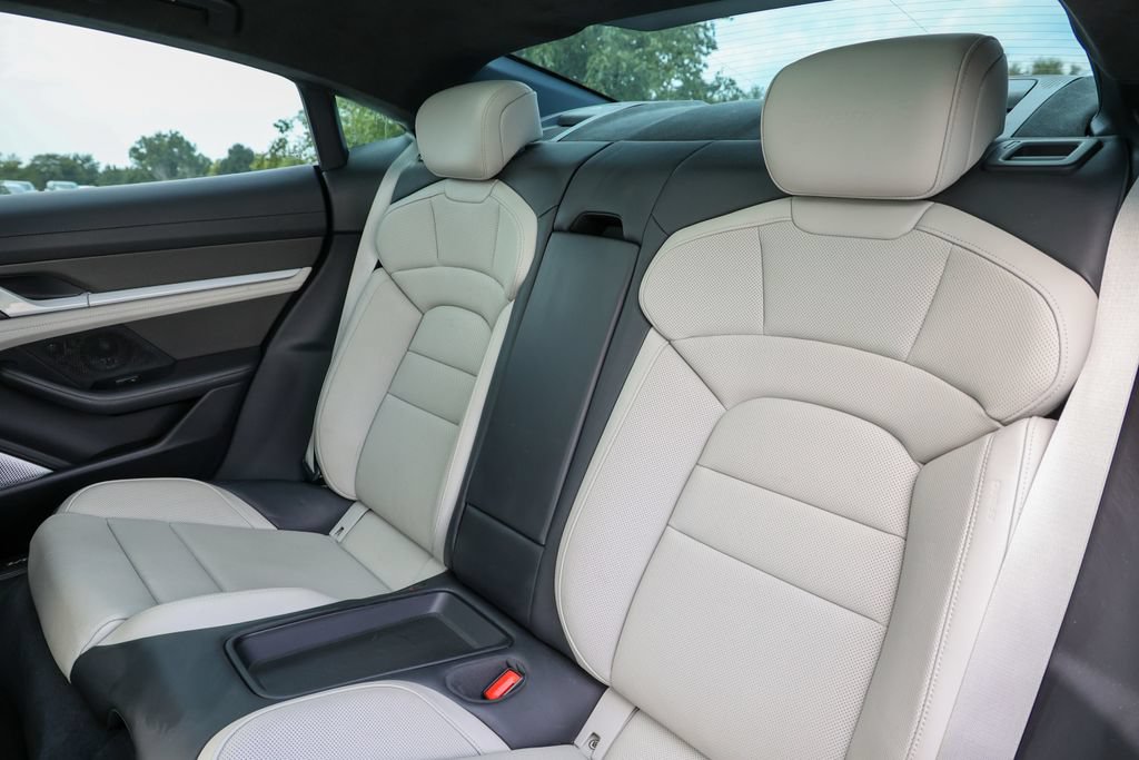 Certified 2021 Porsche Taycan AWD/4WD image 37