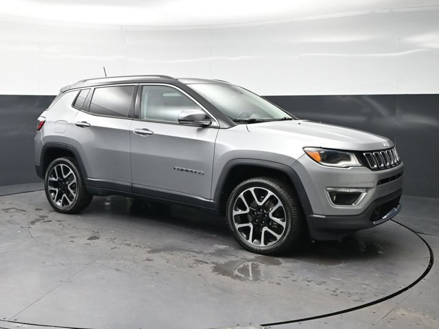 Used 2021 Jeep Compass Limited AWD/4WD image 3