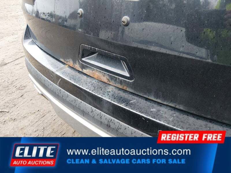 Used 2016 Ford Explorer Platinum image 11