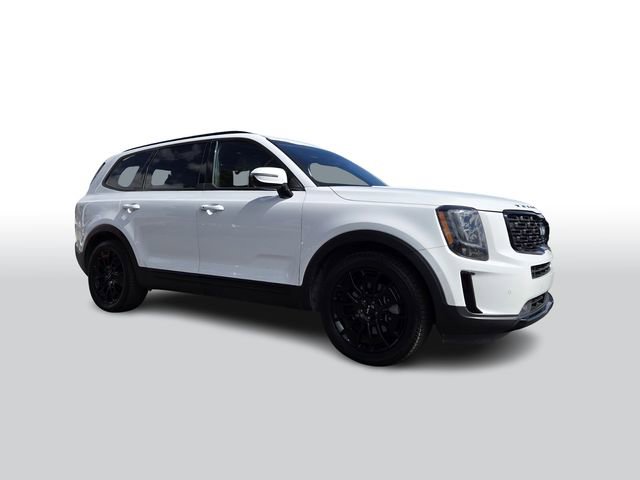 Used 2022 Kia Telluride SX w/ SX Prestige Package image 2