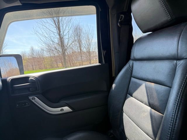 Used 2011 Jeep Wrangler Sahara w/ Dual Top Group image 14