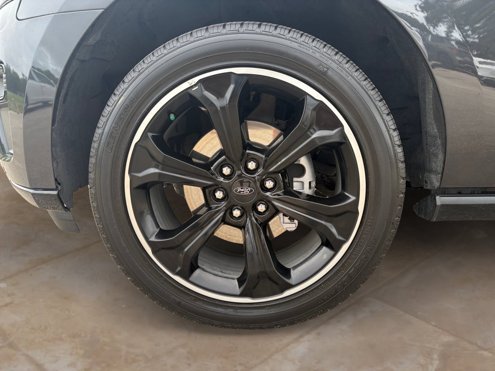 Used 2023 Ford Expedition Limited RWD image 28