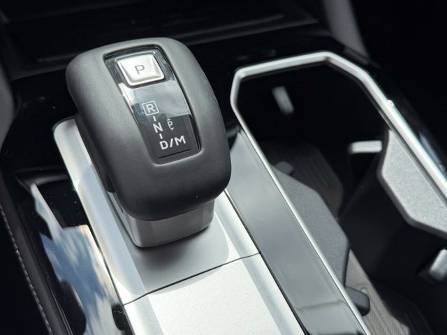 New 2026 Mitsubishi Outlander LE FWD image 29