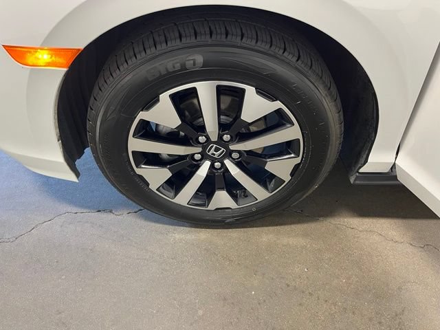 Used 2025 Honda Odyssey EX-L image 28