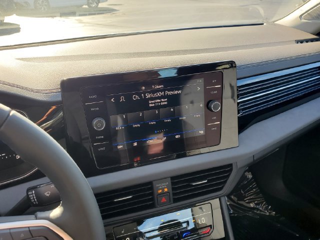 New 2027 Volkswagen Jetta SE FWD image 22