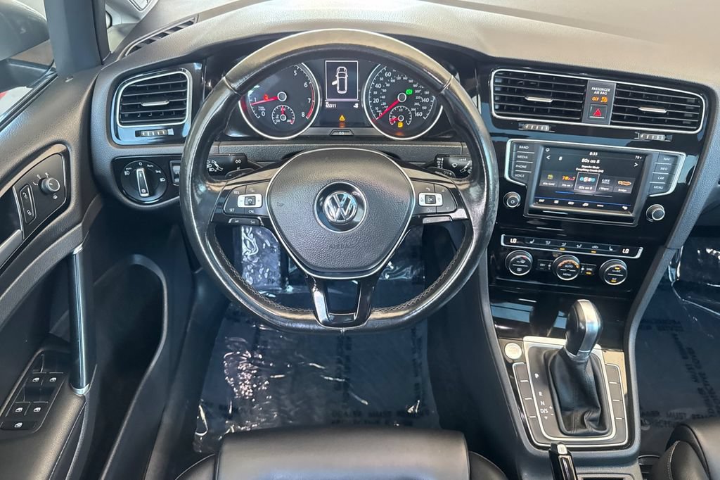Used 2017 Volkswagen Golf SEL FWD image 12