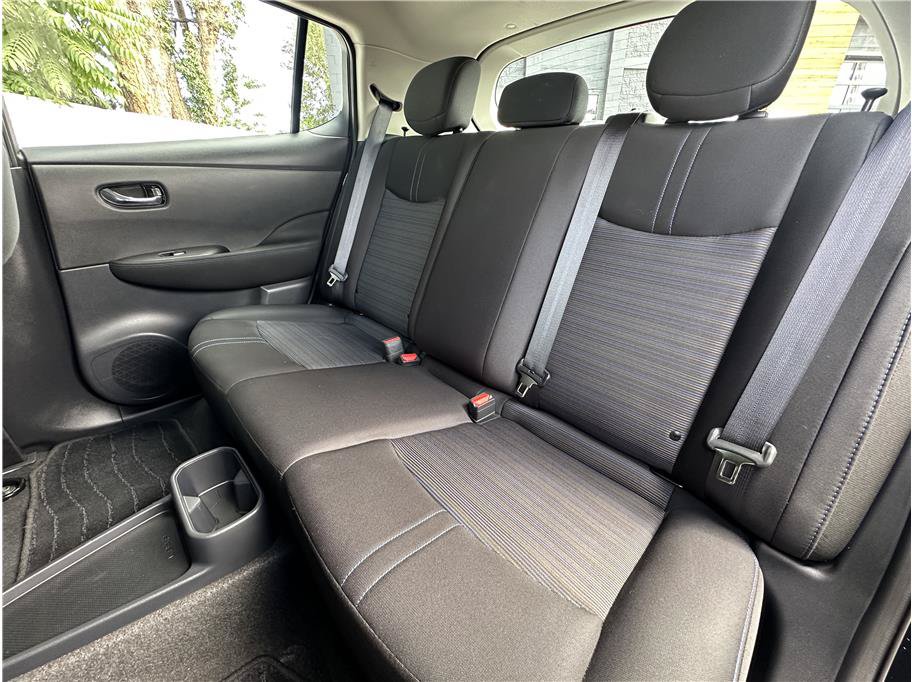 Used 2025 Nissan Leaf S FWD image 16
