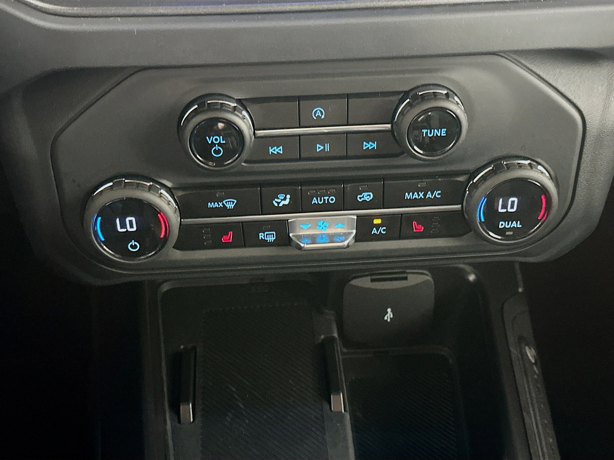 Used 2025 Ford Bronco Big Bend image 24