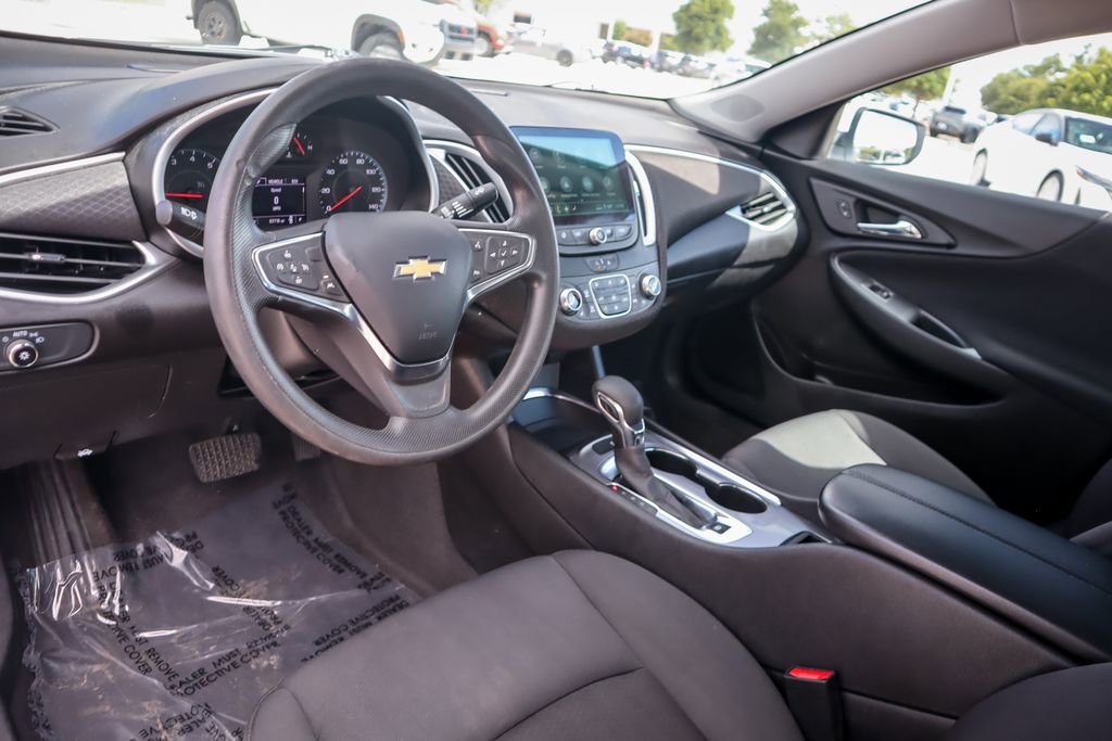 Used 2023 Chevrolet Malibu LT FWD image 8