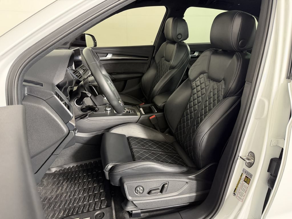 Used 2019 Audi SQ5 Premium Plus AWD/4WD image 19
