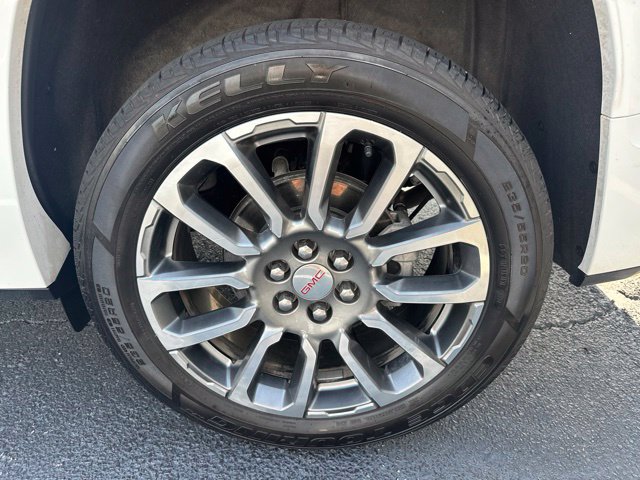 Used 2023 GMC Acadia Denali AWD/4WD image 43