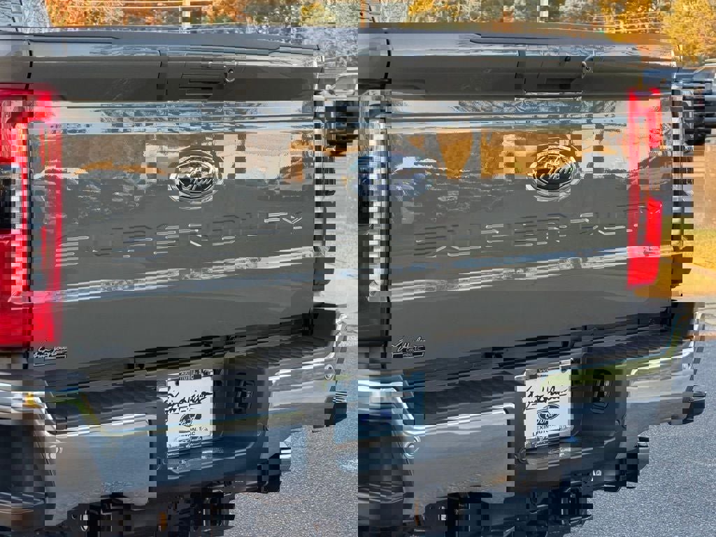 New 2026 Ford F250 Lariat w/ Lariat Ultimate Package image 9