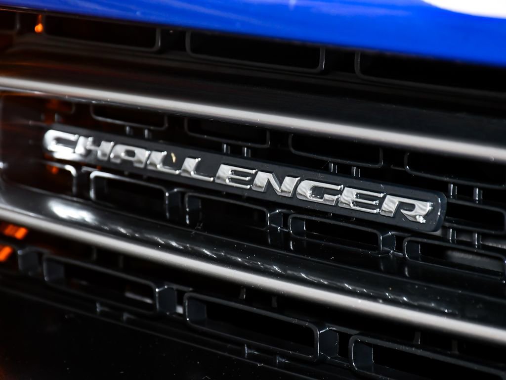 Used 2020 Dodge Challenger SXT w/ Plus Package AWD/4WD image 80
