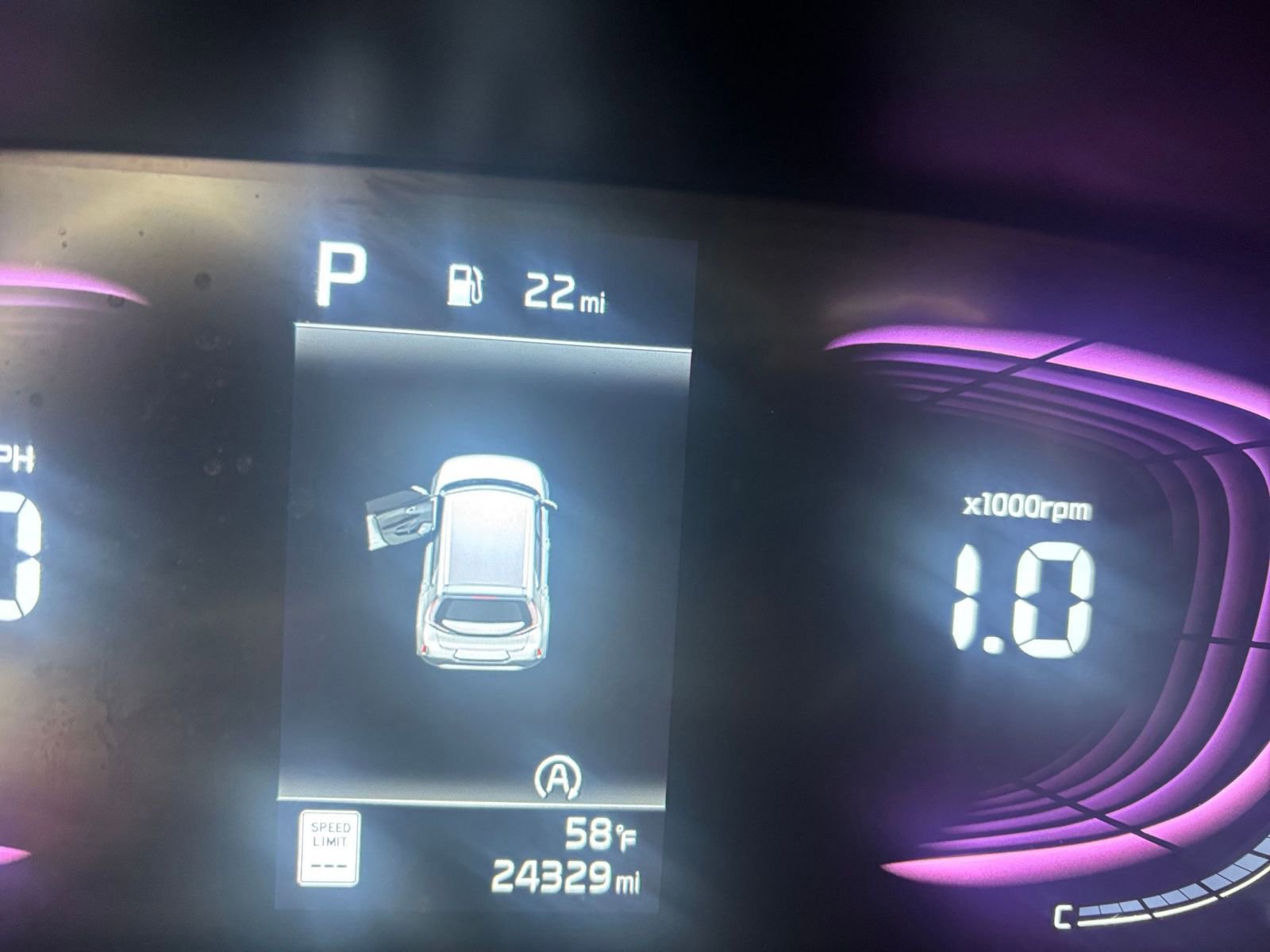 Used 2025 Kia Soul LX w/ LX Technology Package image 38