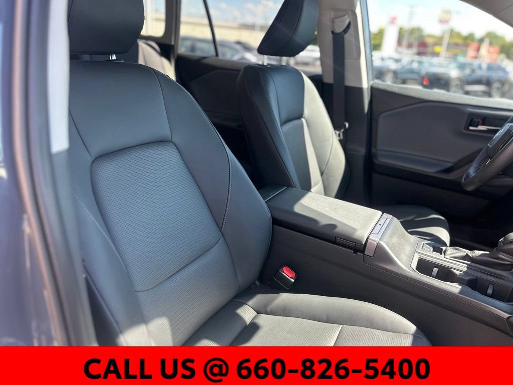 Used 2026 Toyota RAV4 XLE Premium AWD/4WD image 7