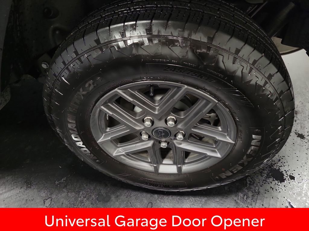 Used 2025 Jeep Wrangler Sport image 10