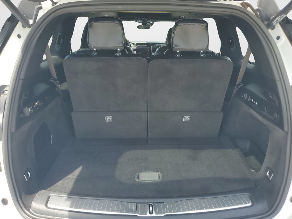 Used 2021 Jeep Grand Cherokee L Overland w/ Luxury Tech Group IV RWD image 10