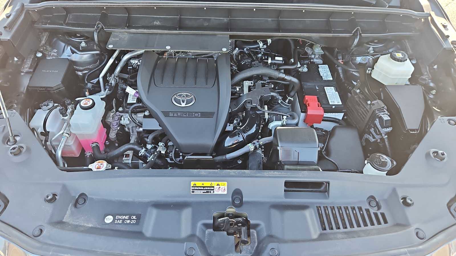 Used 2023 Toyota Highlander XLE image 18