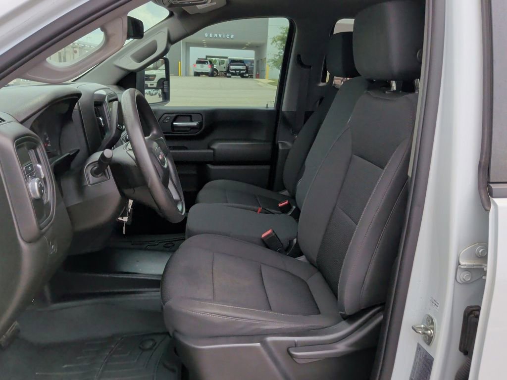 Used 2022 GMC Sierra 2500 Pro w/ Convenience Package RWD image 12