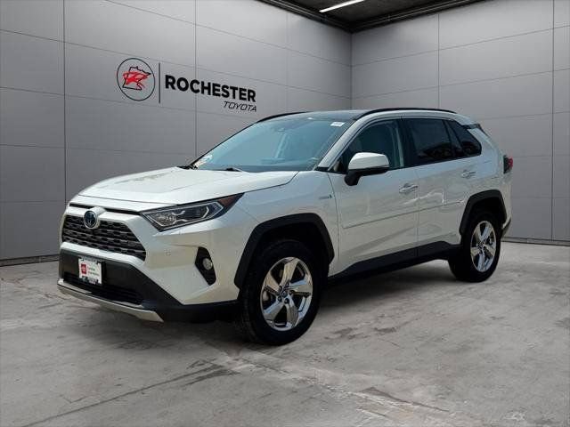 Certified 2021 Toyota RAV4 Limited AWD/4WD image 38