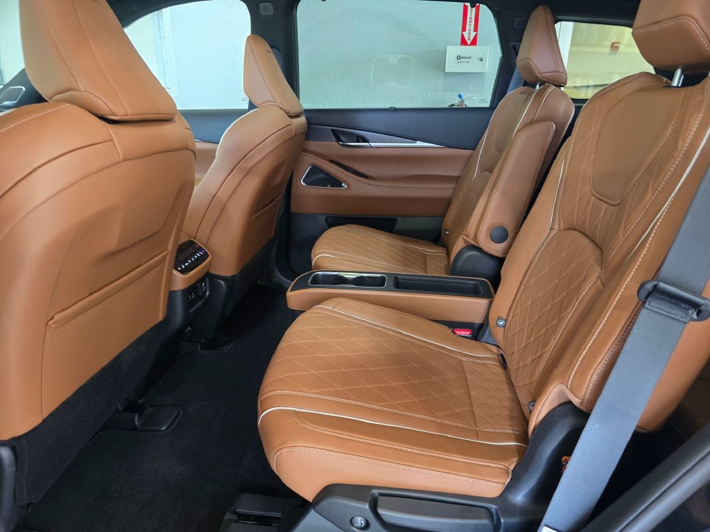 Certified 2025 INFINITI QX60 Autograph w/ Cargo Package AWD/4WD image 24