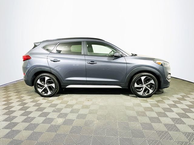 Used 2018 Hyundai Tucson Value w/ Cargo Package image 9