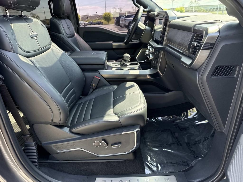 Used 2022 Ford F150 Platinum w/ Equipment Group 701A High AWD/4WD image 19