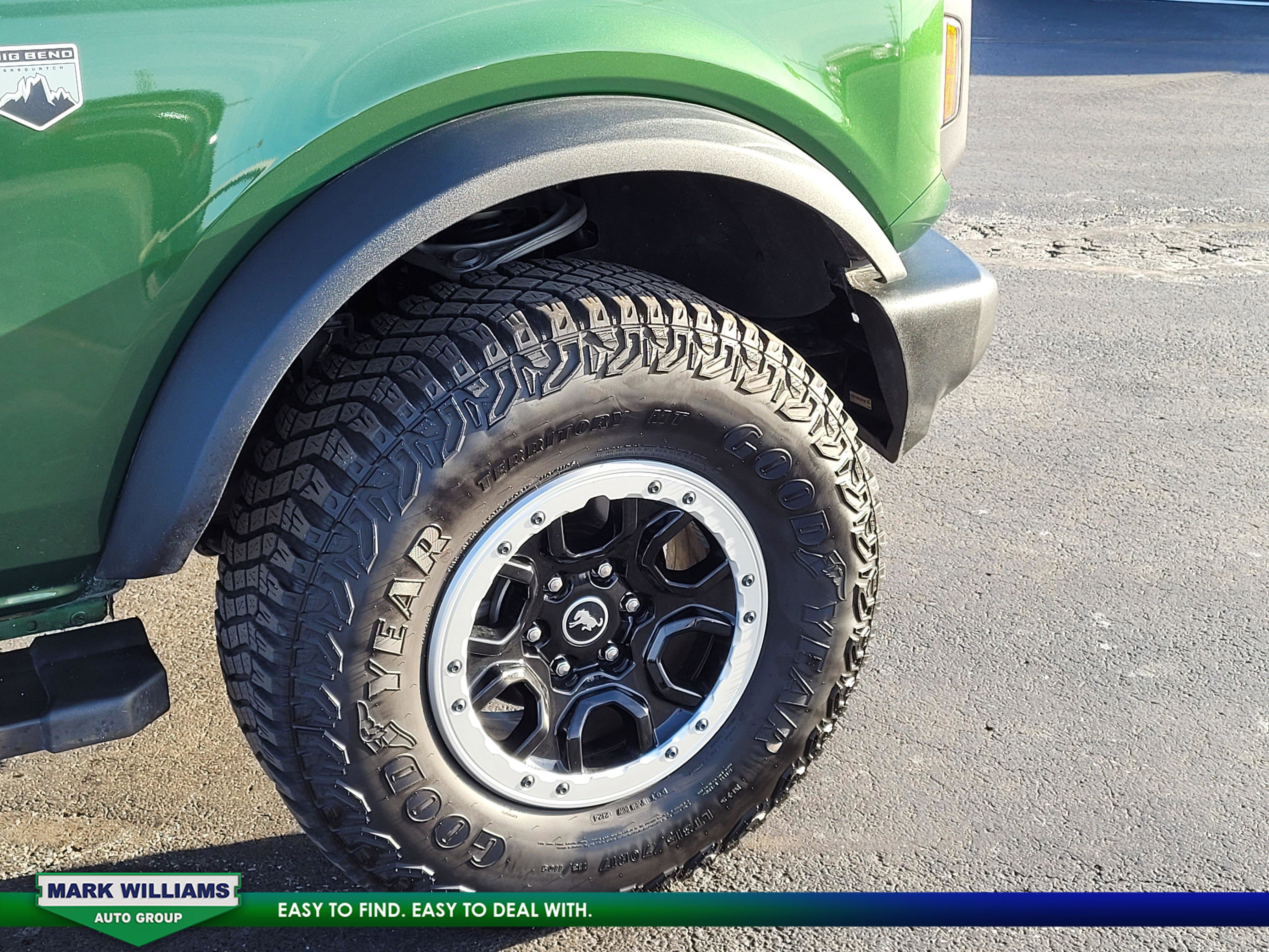 Used 2024 Ford Bronco Big Bend w/ Sasquatch Package image 27