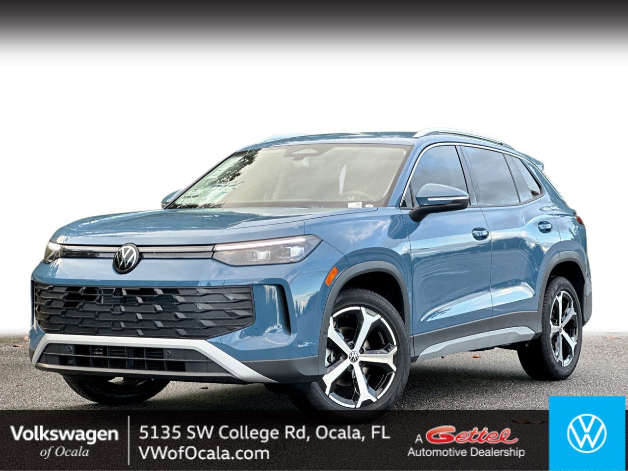 New 2025 Volkswagen Tiguan SE