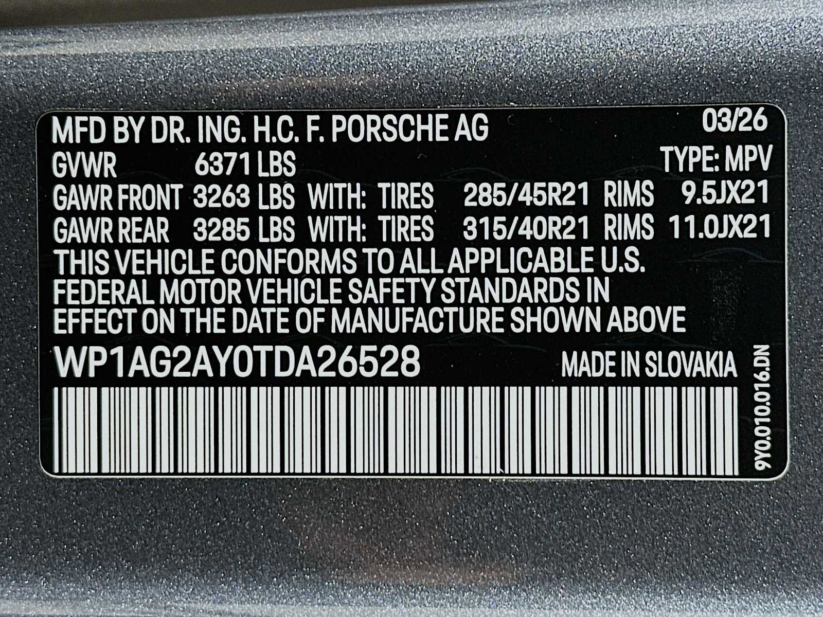 New 2026 Porsche Cayenne GTS AWD/4WD image 34