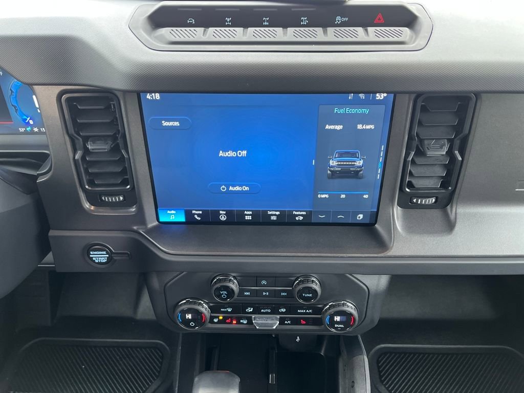 Used 2025 Ford Bronco Badlands image 16