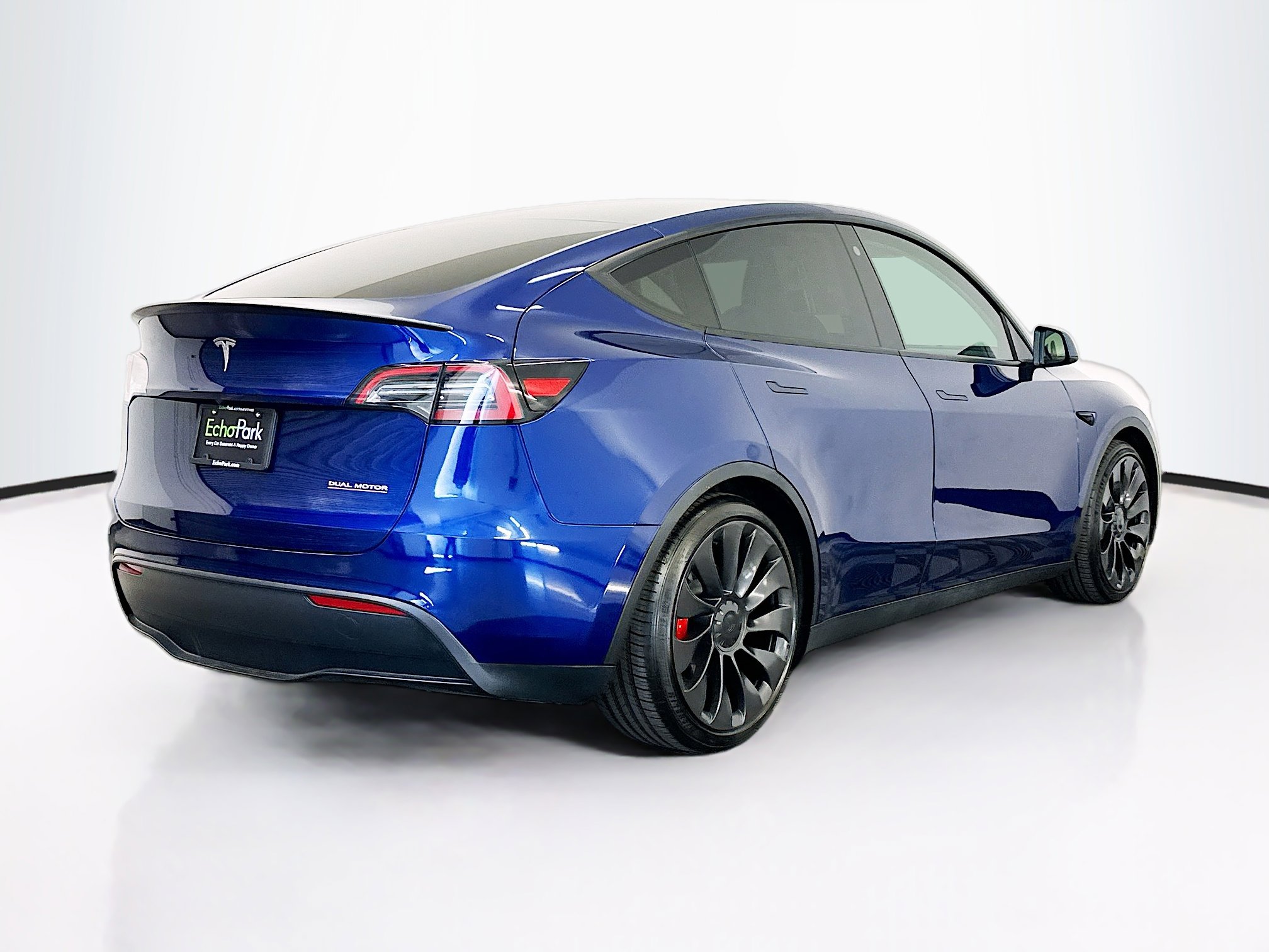 Used 2023 Tesla Model Y Performance image 9