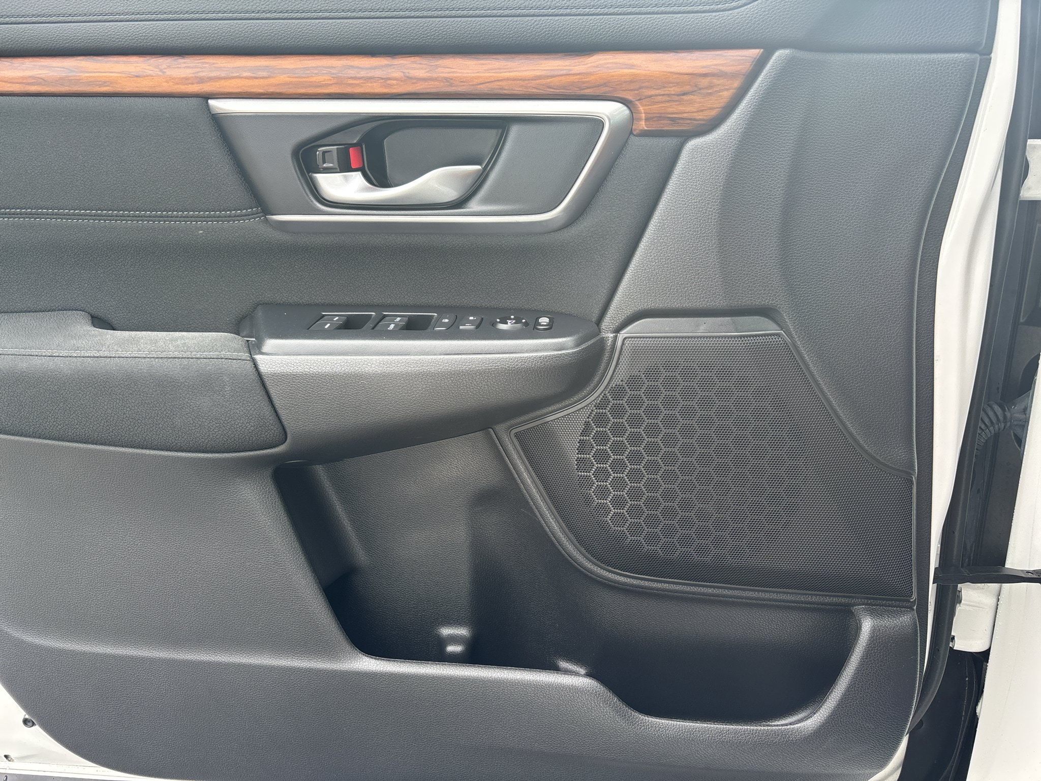 Used 2021 Honda CR-V EX image 34
