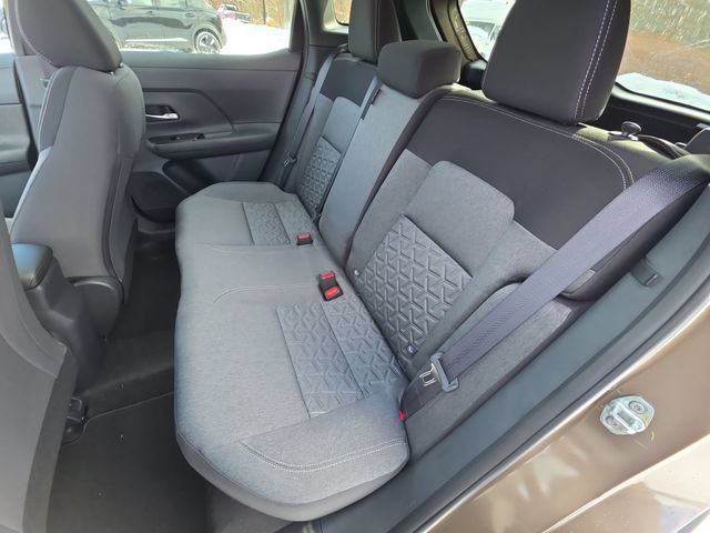 New 2026 Nissan Kicks SV w/ SV Premium Package AWD/4WD image 23