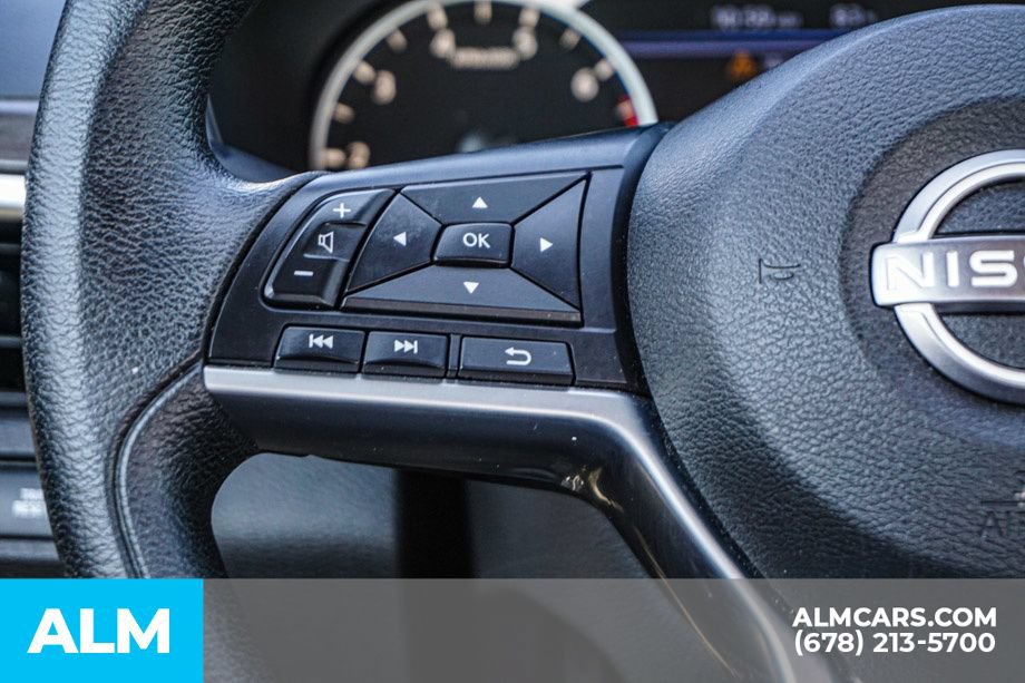 Used 2025 Nissan Altima 2.5 SV FWD image 28