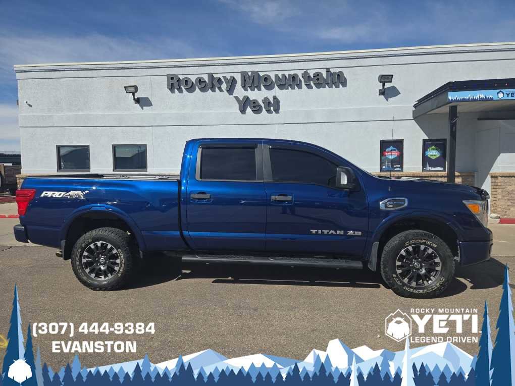 Used 2019 Nissan Titan PRO-4X w/ Pro-4x Convenience Package image 2