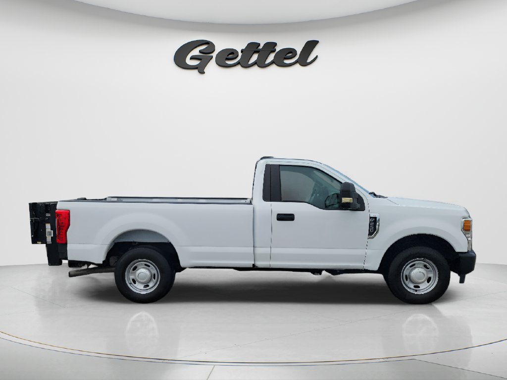 Used 2021 Ford F250 XL w/ Power Equipment Group RWD image 4