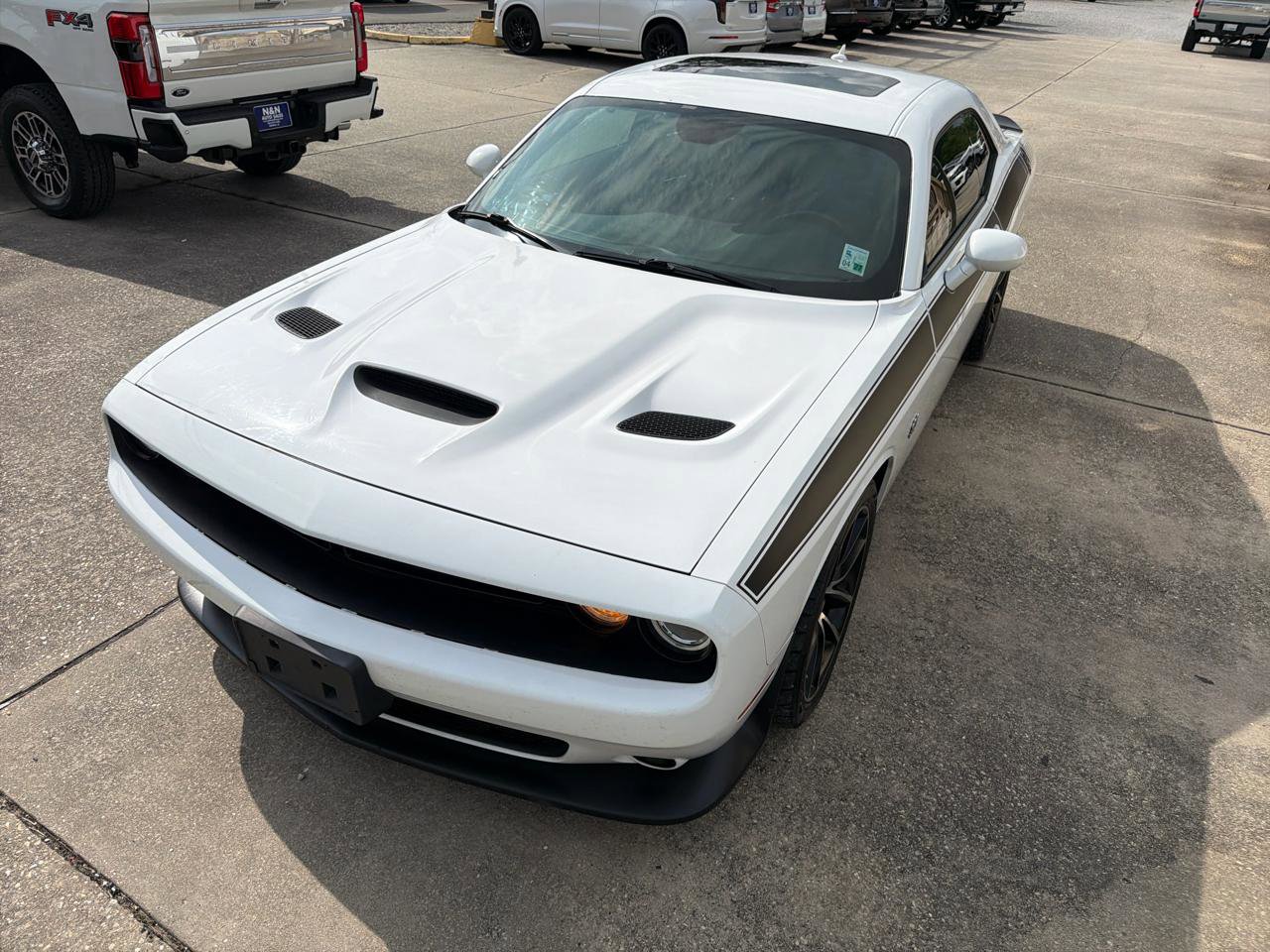 Used 2020 Dodge Challenger R/T Scat Pack w/ Driver Convenience Group RWD image 17