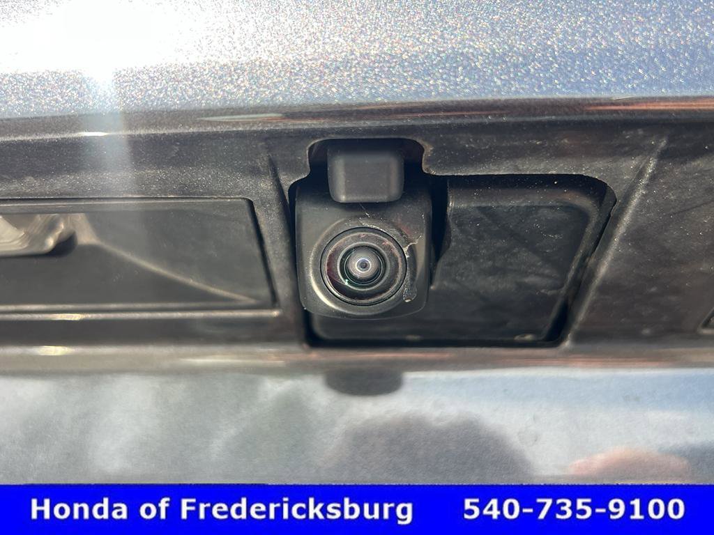 Used 2022 Toyota Highlander Platinum AWD/4WD image 11