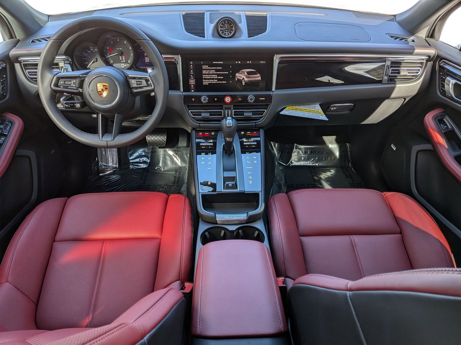 New 2026 Porsche Macan AWD/4WD image 24