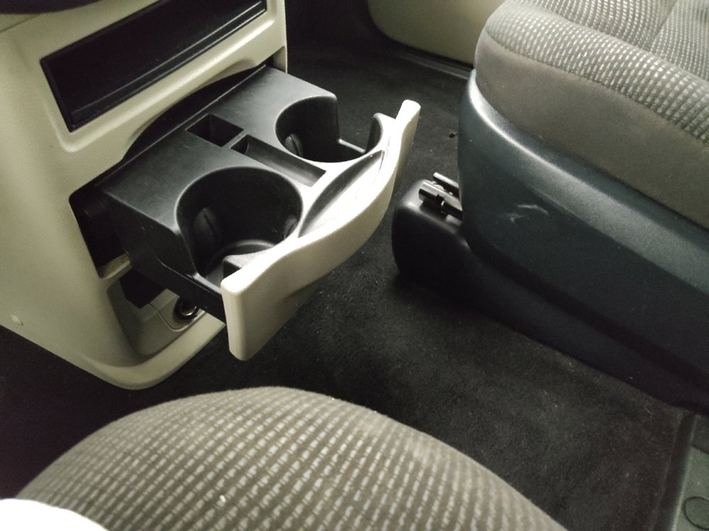 Used 2020 Dodge Grand Caravan SE FWD image 26