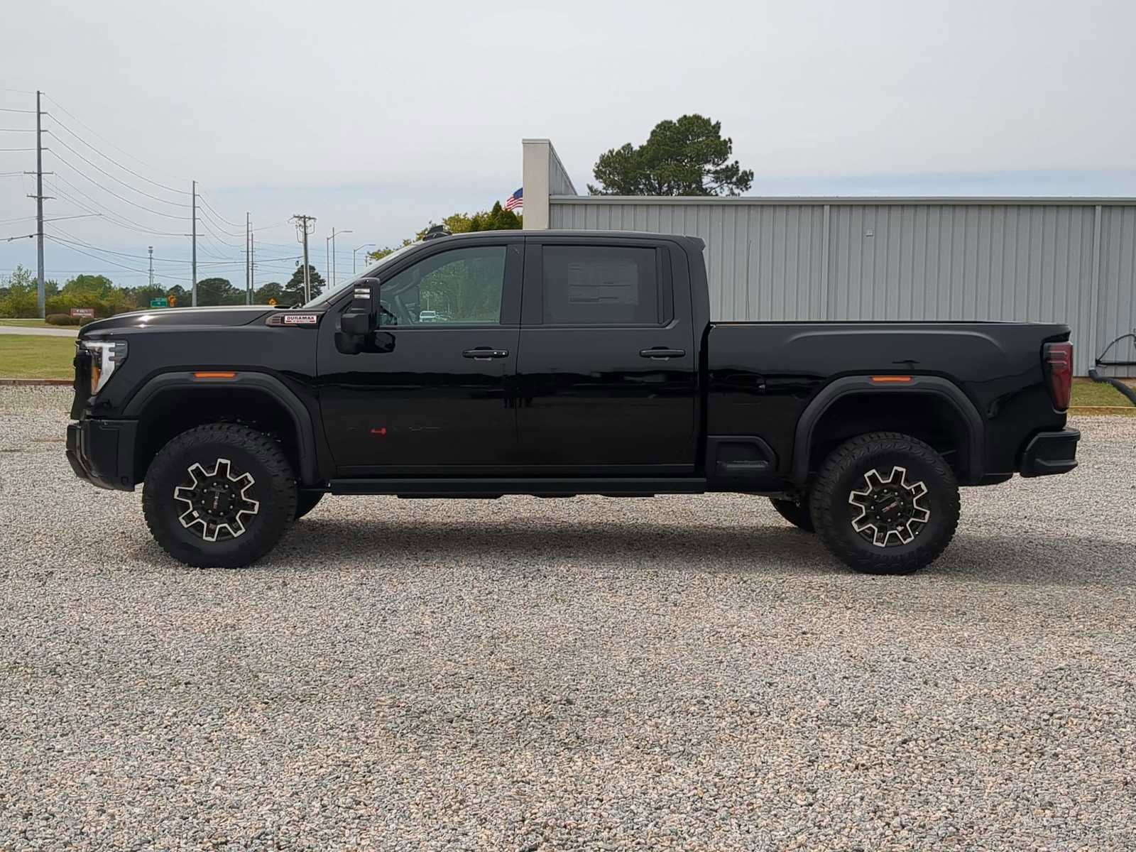 New 2026 GMC Sierra 2500 AT4X w/ LPO, Black Badging Package image 5