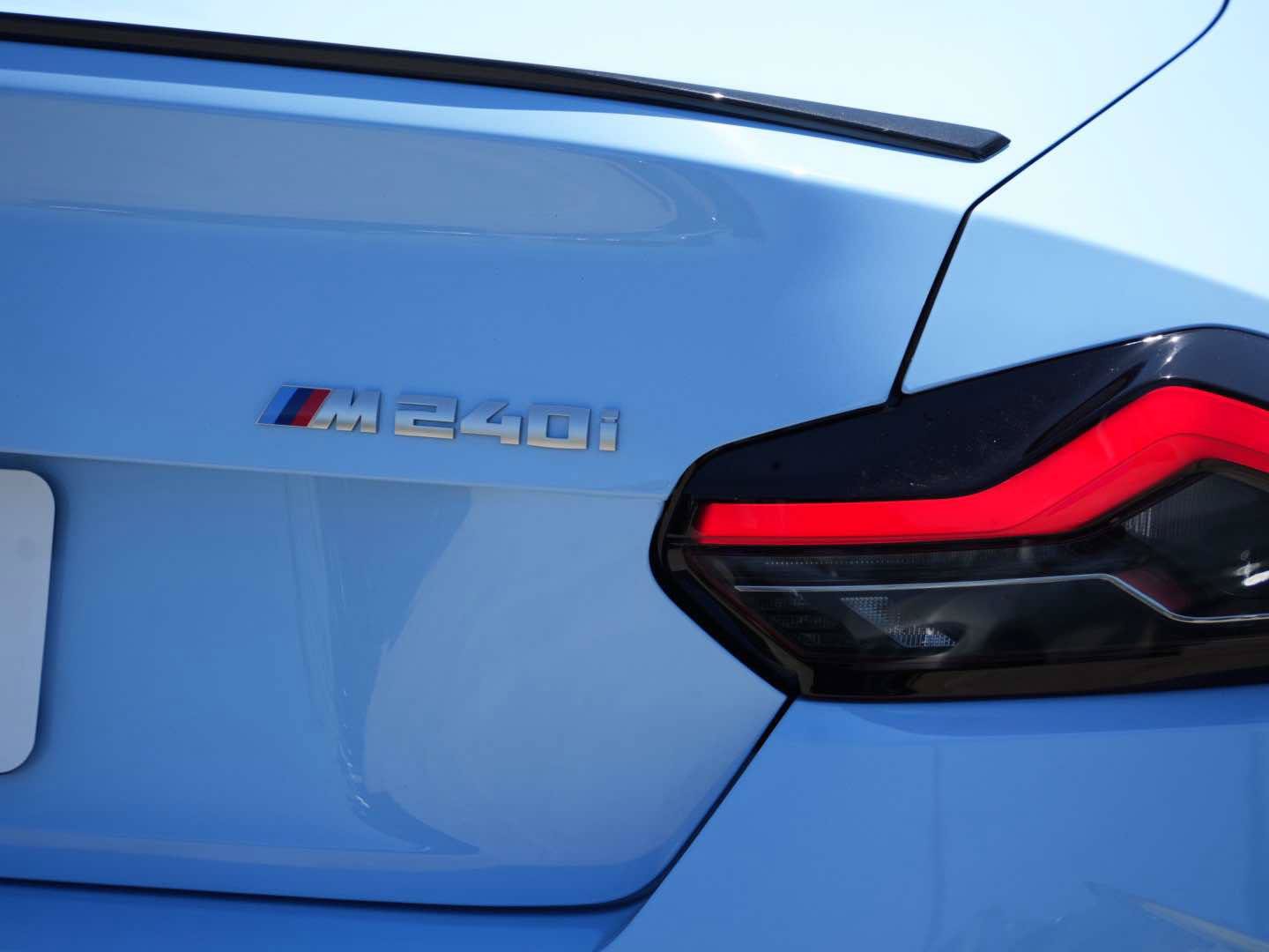 Used 2025 BMW M240i xDrive Coupe w/ Premium Package AWD/4WD image 5