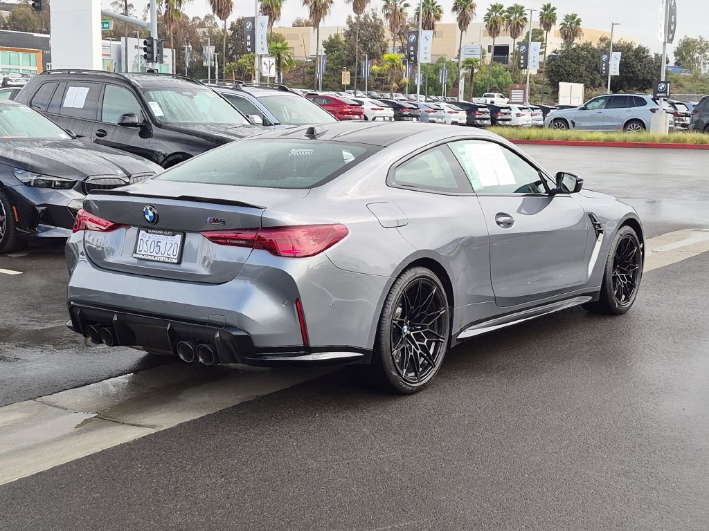 Used 2027 BMW M4 Competition RWD image 6