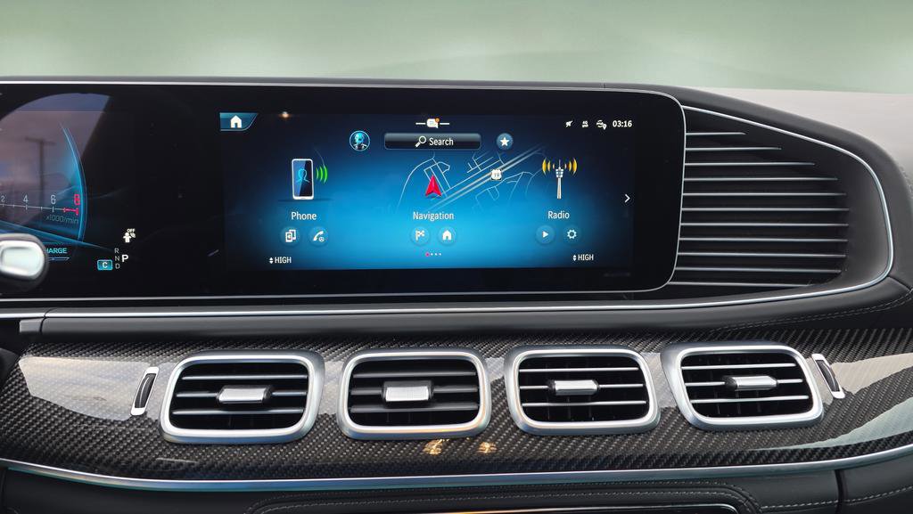 Used 2025 Mercedes-Benz GLS 63 AMG 4MATIC image 37