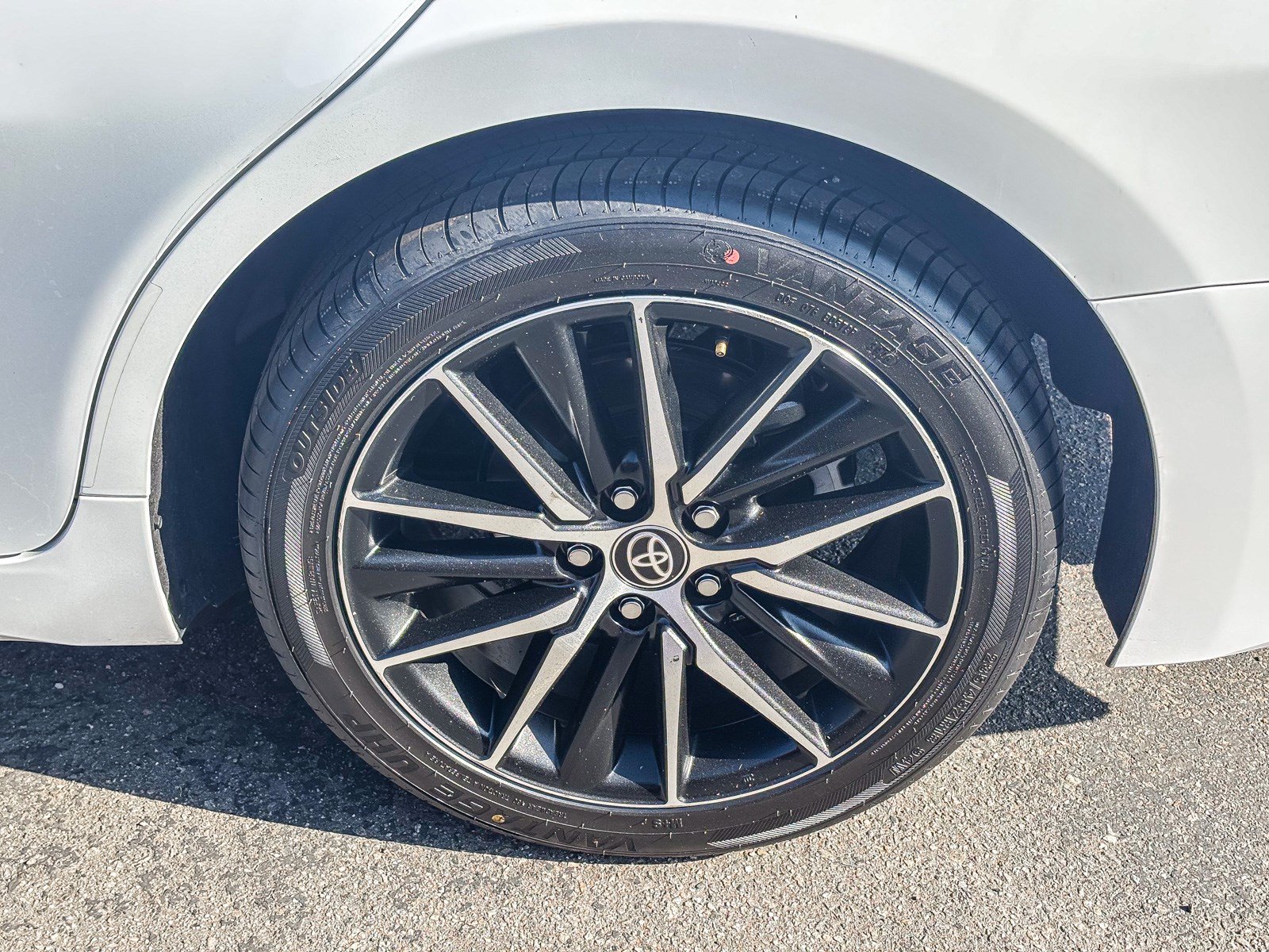 Certified 2024 Toyota Camry SE FWD image 12