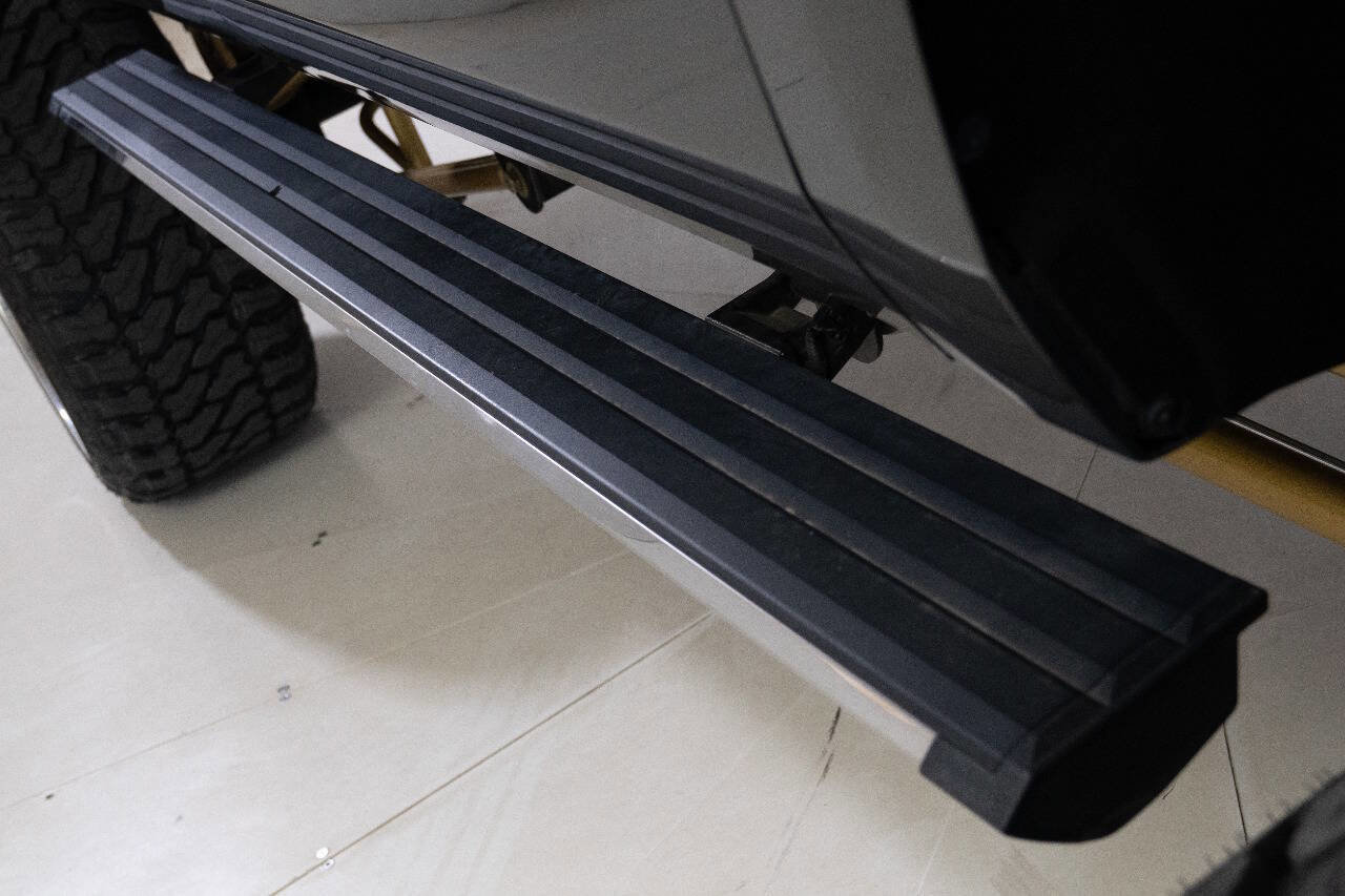 Used 2018 GMC Yukon XL Denali w/ Denali Ultimate Package AWD/4WD image 39